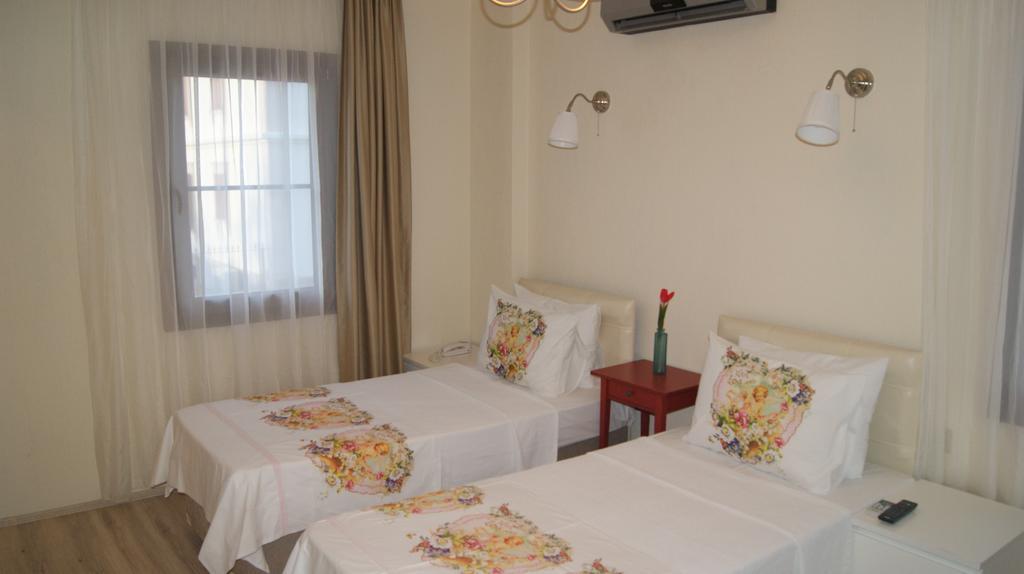 Ender Hotel (Adults Only) Ayvalik Ngoại thất bức ảnh