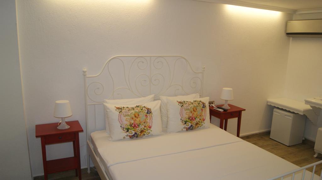 Ender Hotel (Adults Only) Ayvalik Ngoại thất bức ảnh