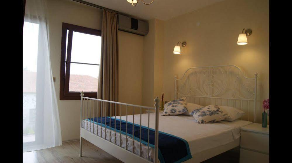 Ender Hotel (Adults Only) Ayvalik Ngoại thất bức ảnh